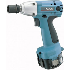 Аккумуляторный ударный шуруповерт Makita 6918DWDE