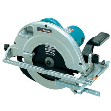 Дисковая пила Makita 5903R