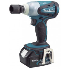 Аккумуляторный ударный гайковерт Makita BTW251Z (без аккумулятора и зарядного устройства)